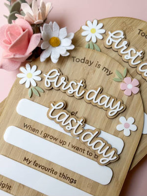 My First/Last Day Children's School Sign - Daisy