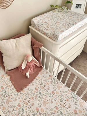 Organic Nursery Linen - Amelia