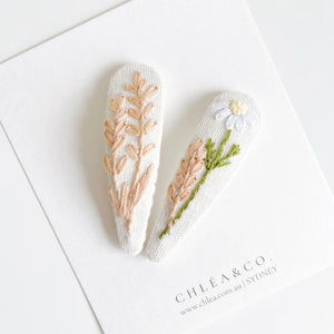 Embroidered Floral Hair Clips - Perla - Set of 2