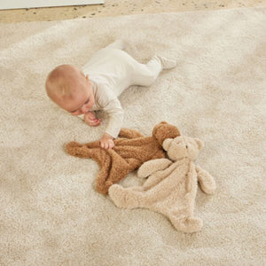 Jiggle & Giggle - Cuddly Bear Comforter - 2 Assorted Colours