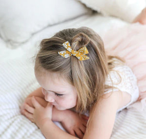 Petite Bow Clip - Rachel