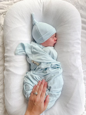 Bamboo Stretch Swaddle - Pastel Sky (plus accessories)