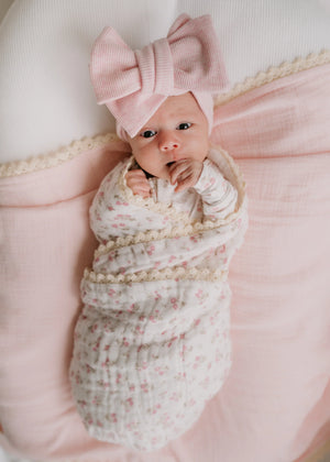 Gauze Lace Blanket - Paisley Peony