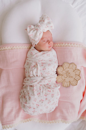 Jersey Swaddle & Topknot Set - Paisley Peony