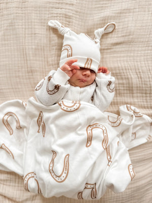 Jersey Swaddle & Beanie Set - Western Horse Shoe
