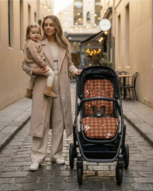 Pramliner - Hailey (shoulder straps included)