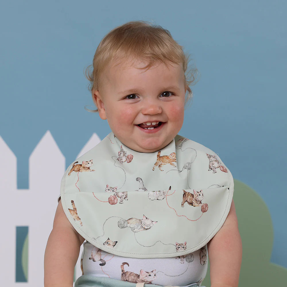Snuggle Bib - Kittens