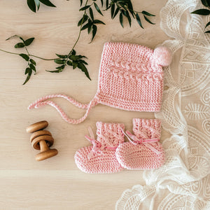 Merino Wool Baby Bonnet & Booties Set - Pink