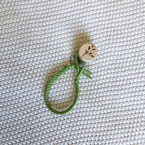 Faux Leather Dummy Clip - Fern Green with Tree Leaves