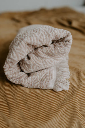 Organic Cotton Hooded Towel - Shell