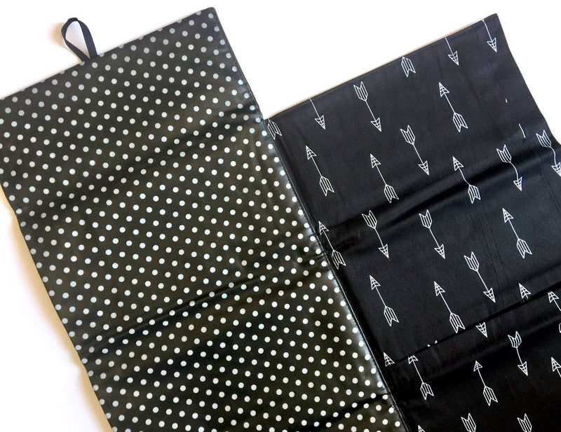 Nappy Wallet with Mat - Black with White Arrows